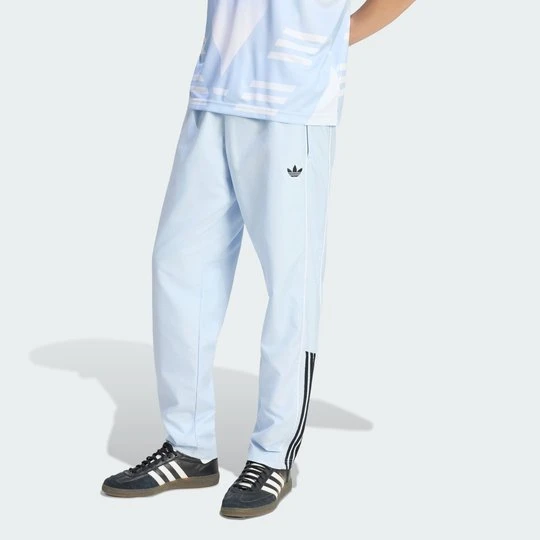 Zdjęcie produktu SPODNIE DRESOWE HALF STRIPES Adidas Crystal Sky