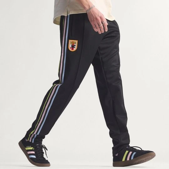Zdjęcie produktu Spodnie dresowe Japan Originals Adidas czarny