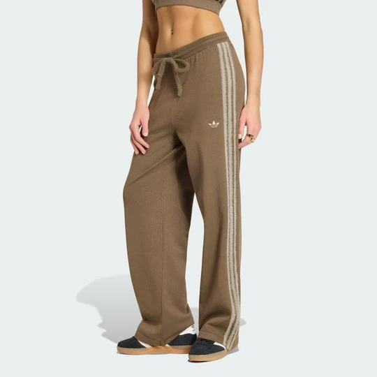 Zdjęcie produktu Spodnie dresowe Knit Firebird Adidas