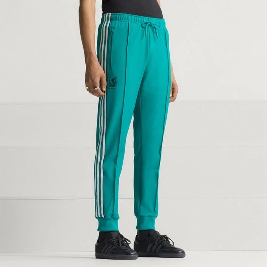 Zdjęcie produktu Spodnie dresowe Liverpool FC Terrace Icons Adidas Sea Green