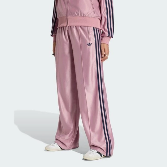 Zdjęcie produktu SPODNIE DRESOWE METALLIC FIREBIRD LOOSE Adidas