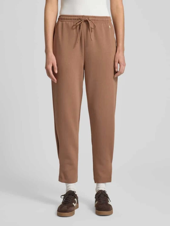 Zdjęcie produktu Spodnie dresowe o kroju slim fit z mieszanki wiskozy z elastycznym pasem FYNCH-HATTON Jasnobrązowy