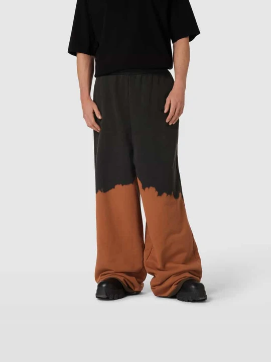 Zdjęcie produktu Spodnie dresowe o luźnym kroju z dwukolorowym wzorem Vetements Czarny