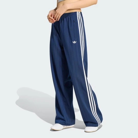 Zdjęcie produktu Spodnie dresowe Pinstripe Firebird Loose Adidas