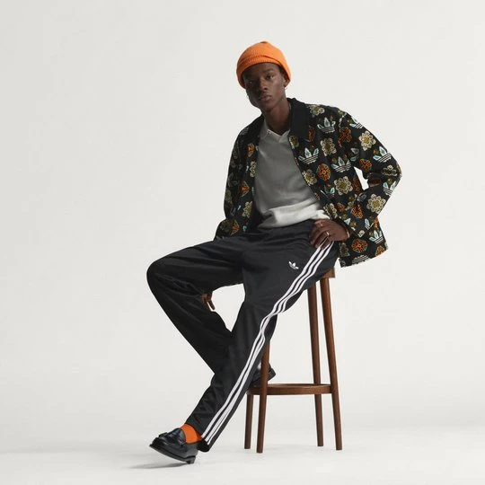 Zdjęcie produktu SPODNIE DRESOWE REGULAR Adidas