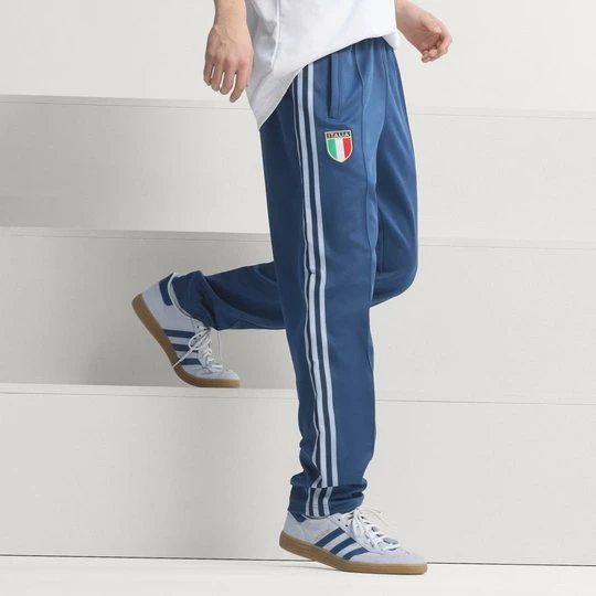Zdjęcie produktu Spodnie dresowe Włochy Originals Adidas Night Marine