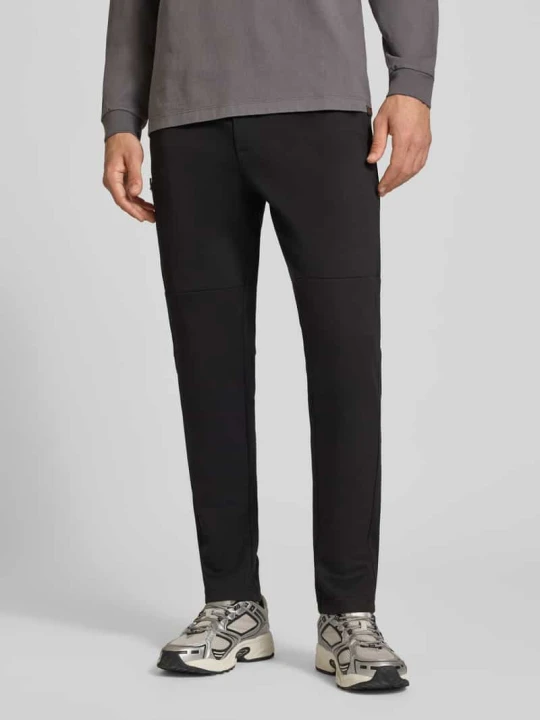 Zdjęcie produktu Spodnie dresowe z elastycznym pasem model 'GORDON FUSION' Jack&Jones Czarny