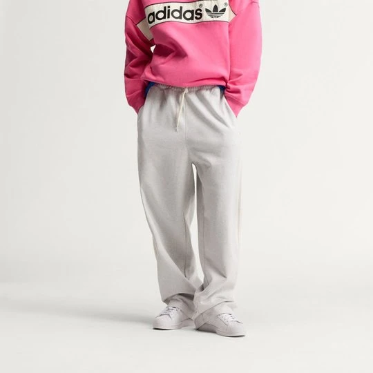 Zdjęcie produktu Spodnie dresowe z nogawkami bez ściągaczy i 3 paskami adiSignature Adidas