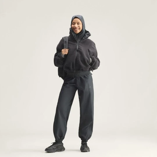Zdjęcie produktu Spodnie dresowe z suwakiem adidas by Stella McCartney czarny