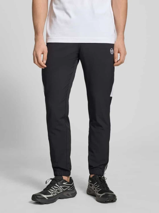Zdjęcie produktu Spodnie dresowe z wyhaftowanym logo model 'CASPIO' Sergio Tacchini Czarny