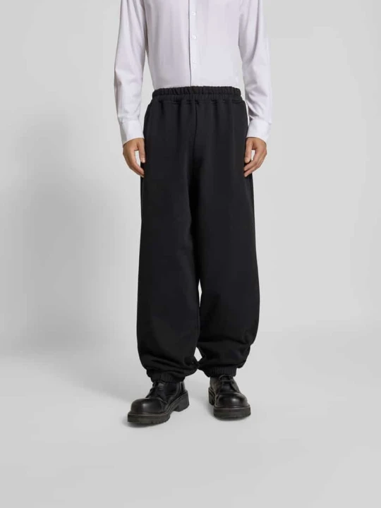 Zdjęcie produktu Spodnie dresowe z wyhaftowanym logo Vetements Czarny
