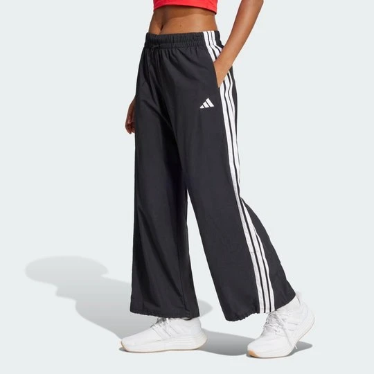 Zdjęcie produktu Spodnie Essentials 3-Stripes Lifestyle Woven Parachute Adidas