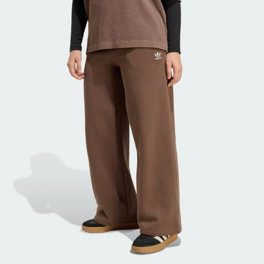 Zdjęcie produktu Spodnie Essentials Wide Leg Fleece Adidas Earth Strata
