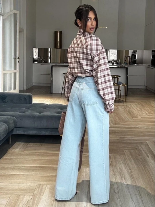 Zdjęcie produktu Spodnie jeansy z szerokimi nogawkami VIDAR - jasny jeans  magmac 