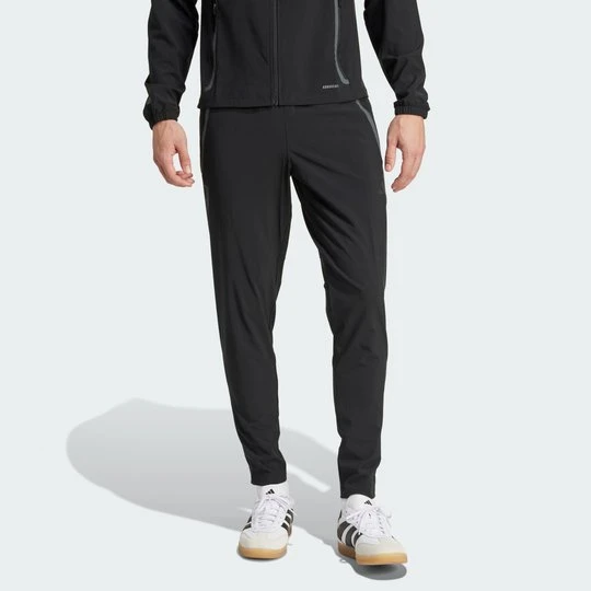 Zdjęcie produktu Spodnie Juventus Tiro 25 Competition Vis Tech Travel Adidas czarny