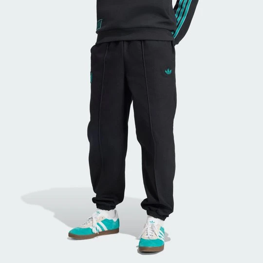 Zdjęcie produktu Spodnie Liverpool FC Terrace Icons Adidas czarny