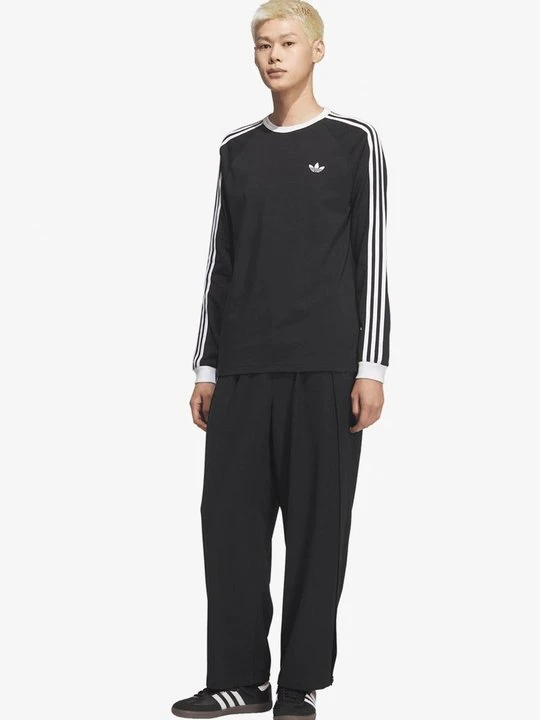 Zdjęcie produktu Spodnie materiałowe adidas Originals czarny