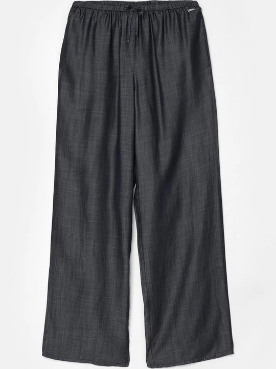 Zdjęcie produktu Spodnie materiałowe Armani Exchange niebieski denim