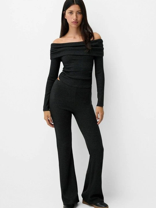 Zdjęcie produktu Spodnie materiałowe Bershka ciemnoszary