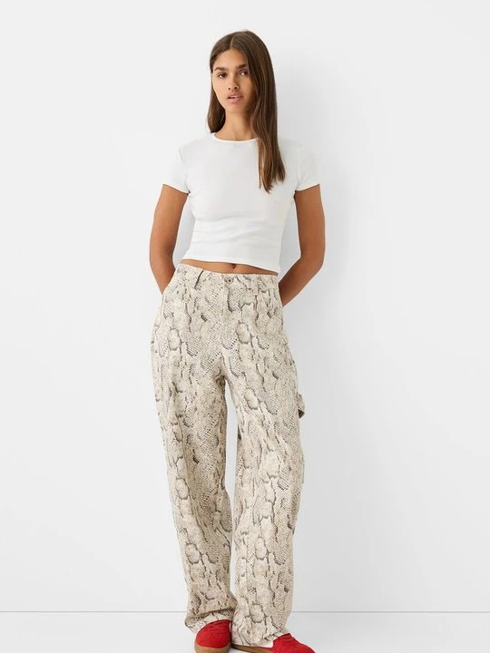Zdjęcie produktu Spodnie materiałowe Bershka