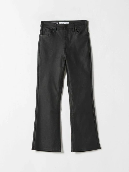 Zdjęcie produktu Spodnie materiałowe Bershka czarny