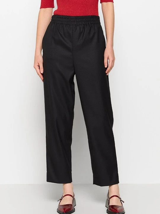 Zdjęcie produktu Spodnie materiałowe By Malene Birger czarny