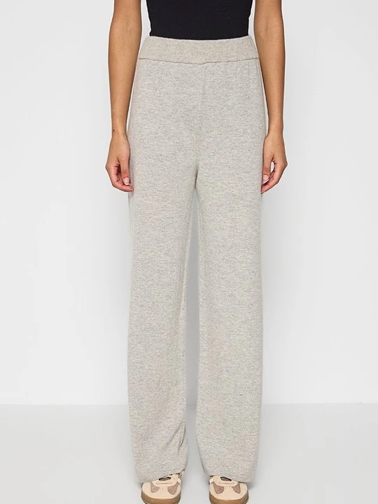 Zdjęcie produktu Spodnie materiałowe Cashmere Sweet Cashmere jasnoszary