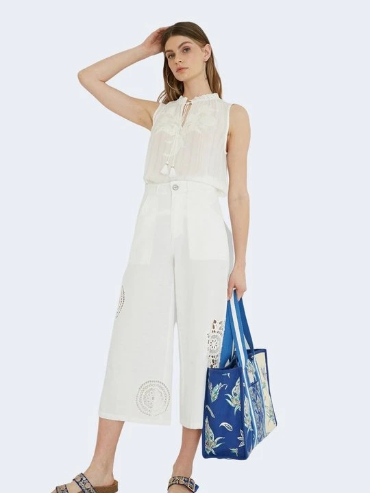 Zdjęcie produktu Spodnie materiałowe Desigual biały