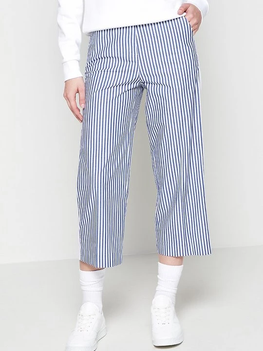 Zdjęcie produktu Spodnie materiałowe KARL LAGERFELD