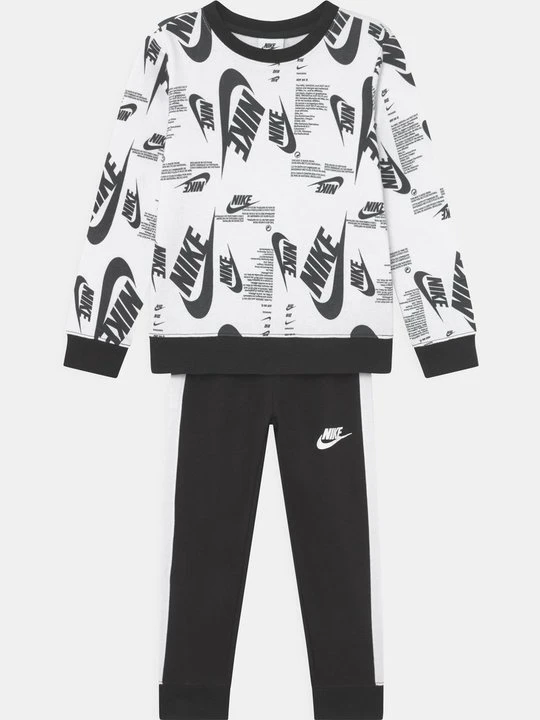 Zdjęcie produktu Spodnie materiałowe Nike czarny