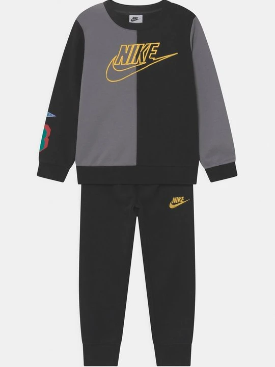 Zdjęcie produktu Spodnie materiałowe Nike czarny