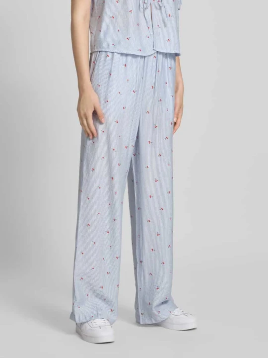 Zdjęcie produktu Spodnie materiałowe o kroju comfort fit z mieszanki wiskozy model ‘FIONNA’ Pieces Jasnoniebieski