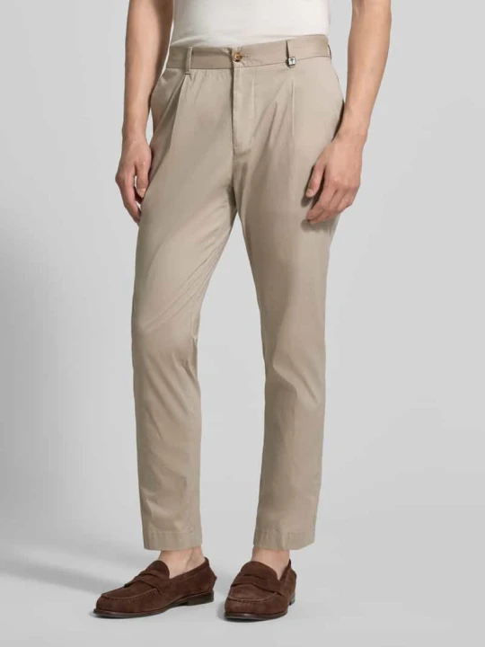Zdjęcie produktu spodnie materiałowe o kroju regular fit z detalem z logo model 'Lester' JOOP! Beżowy