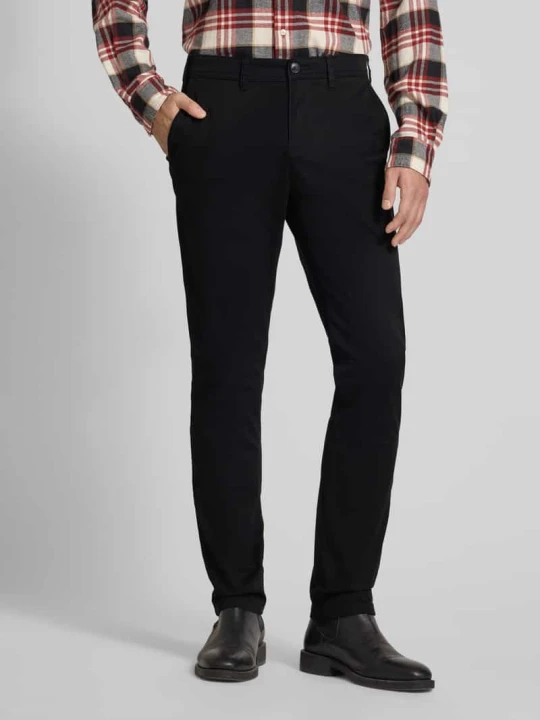 Zdjęcie produktu Chinosy o kroju slim fit z kieszeniami z tyłu MCNEAL Czarny