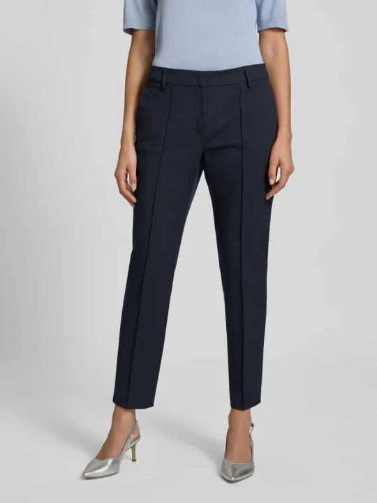 Zdjęcie produktu Spodnie materiałowe o skróconym kroju slim fit Christian Berg Granatowy