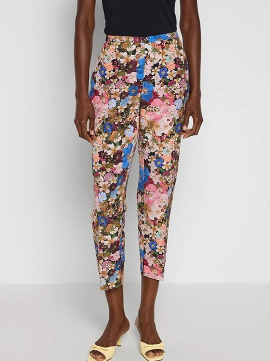 Zdjęcie produktu Spodnie materiałowe Ted Baker czarny