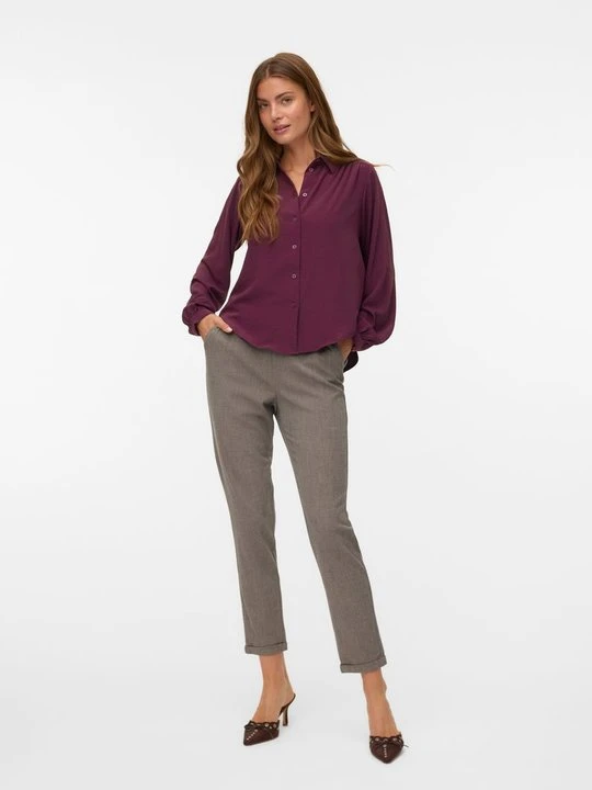 Zdjęcie produktu Spodnie materiałowe Vero Moda czarny