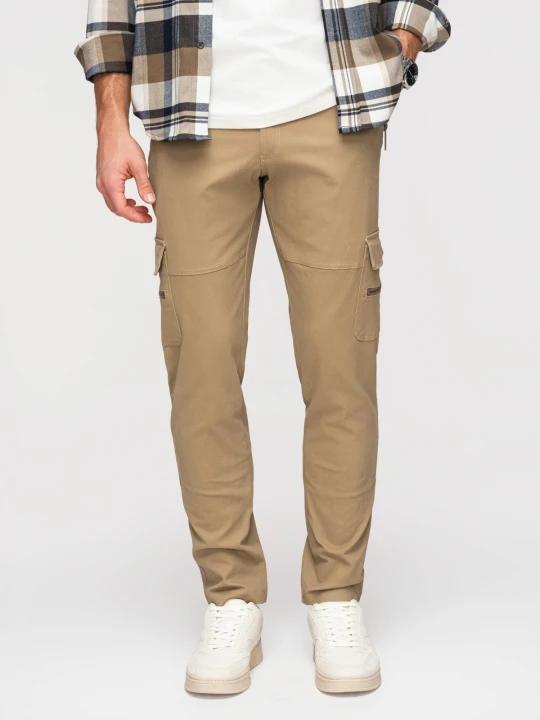 Zdjęcie produktu Spodnie męskie cargo z prostą nogawką z kieszeniami zapinanymi na zamek – khaki V3 - Rozmiar: XL Ombre Clothing oliwkowy
