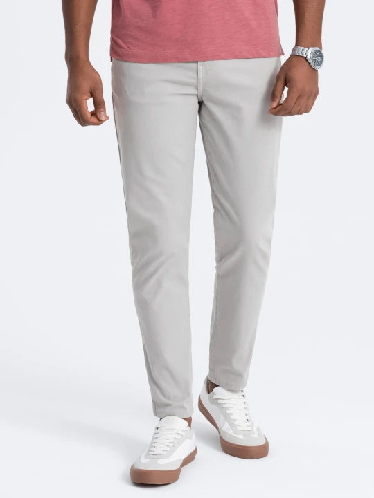 Zdjęcie produktu Spodnie męskie chino o dopasowanym kroju - szare V2 Ombre Clothing