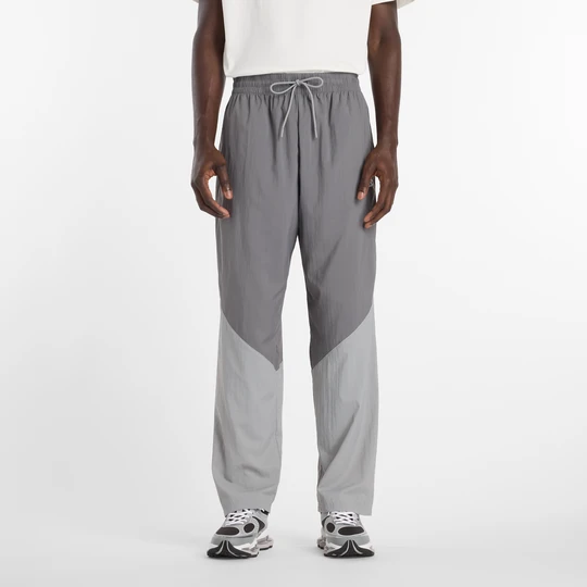 Zdjęcie produktu Spodnie męskie New Balance MB61R010CAS – szare