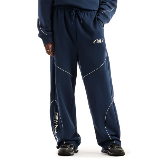 Zdjęcie produktu Spodnie męskie New Balance Trackside MB62053FNNY - granatowe