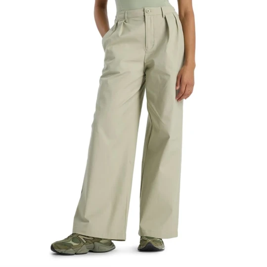 Zdjęcie produktu Spodnie New Balance WP51538OVN - zielone