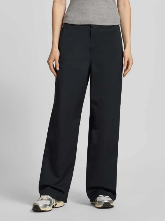 Zdjęcie produktu Spodnie o kroju loose straight fit z wpuszczanymi kieszeniami Carhartt WIP Czarny