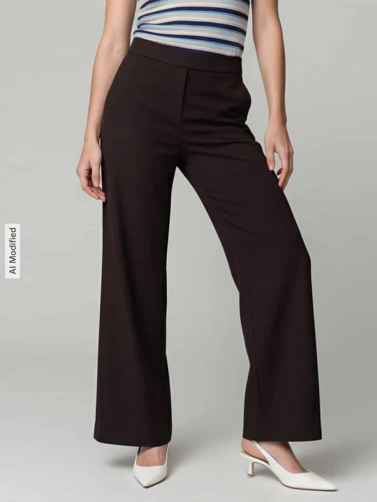 Zdjęcie produktu spodnie o kroju regular fit o szerokości z mieszanki wiskozy model 'NALEY' SEDUCTIVE Ciemnobrązowy