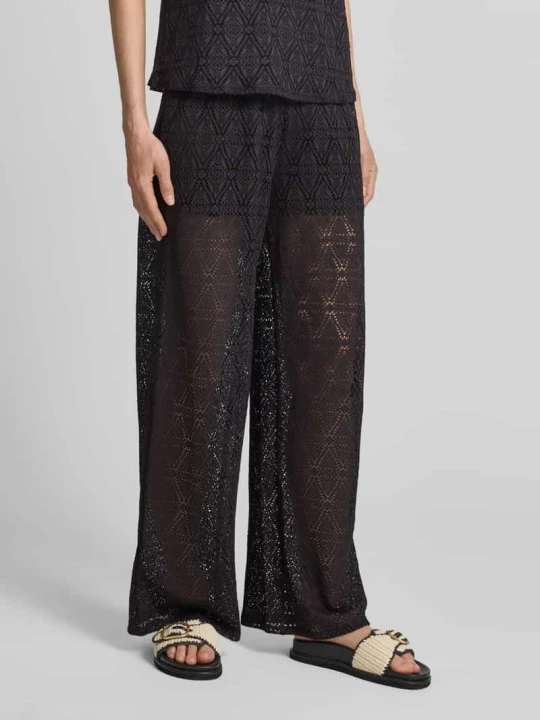 Zdjęcie produktu spodnie o kroju regular fit o szerokości z półprzezroczystym obszyciem model 'MAYA' Vero Moda Czarny