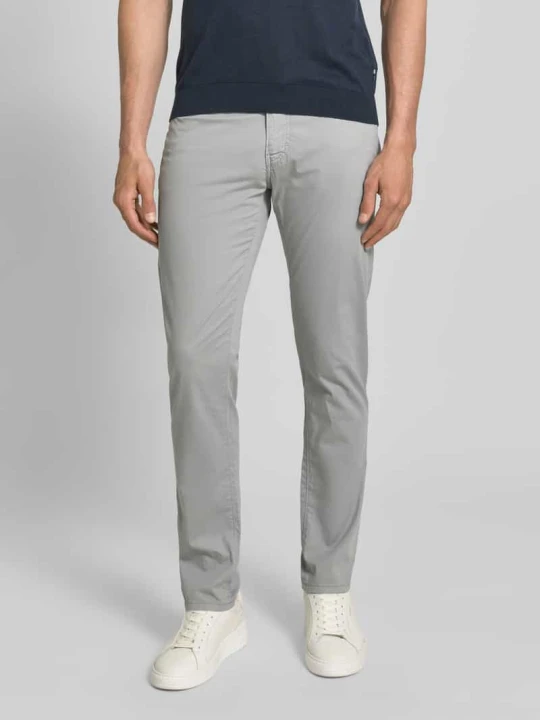 Zdjęcie produktu Spodnie o kroju regular fit z wpuszczanymi kieszeniami model 'Lyon' Pierre Cardin Jasnoszary