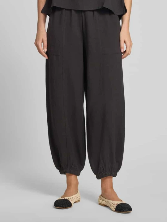 Zdjęcie produktu Spodnie o kroju relaxed fit z mieszanka wiskozy model 'Myha' Opus Czarny