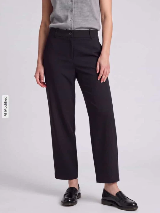 Zdjęcie produktu Spodnie o kroju relaxed fit z nogawką typu barrel z dodatkiem wiskozy model 'C_Talara1' Boss Czarny