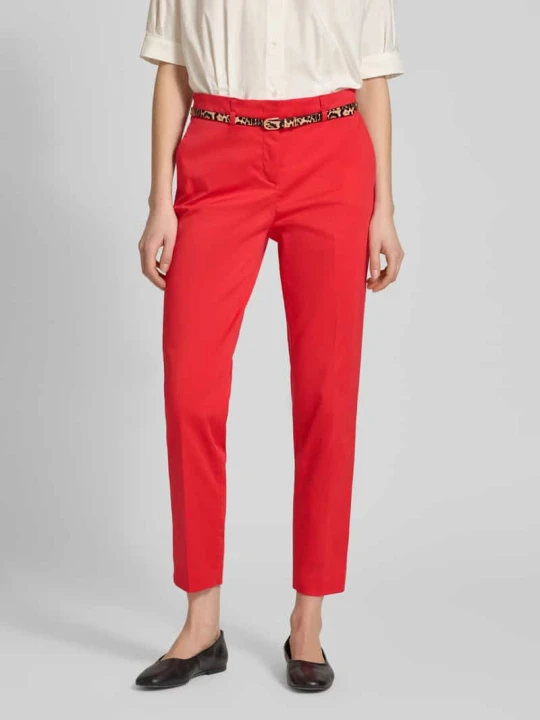 Zdjęcie produktu Spodnie o kroju slim fit w skróconym kroju z paskiem Christian Berg Czerwony