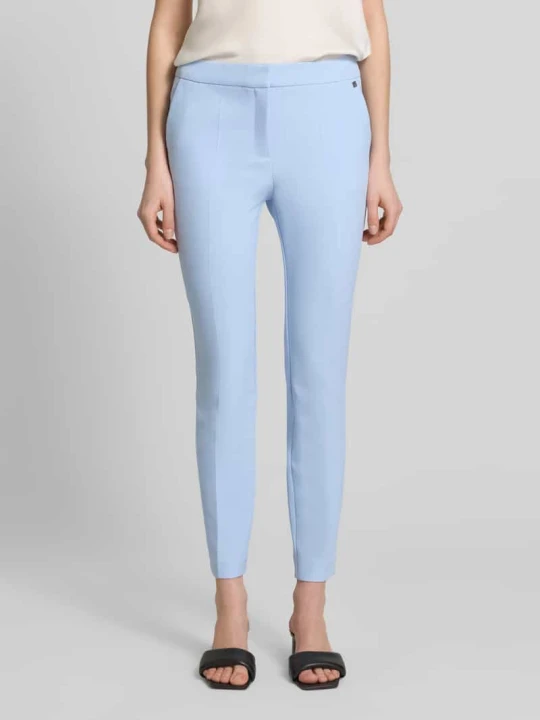 Zdjęcie produktu Spodnie o kroju slim fit z kantami model 'HAGONIA-1' Hugo Jasnoniebieski